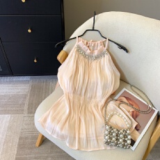 批发上实拍~高级镶钻挂脖粉色<b class='q'>背心</b>女超仙减龄娃娃衫法式无袖裙摆上衣