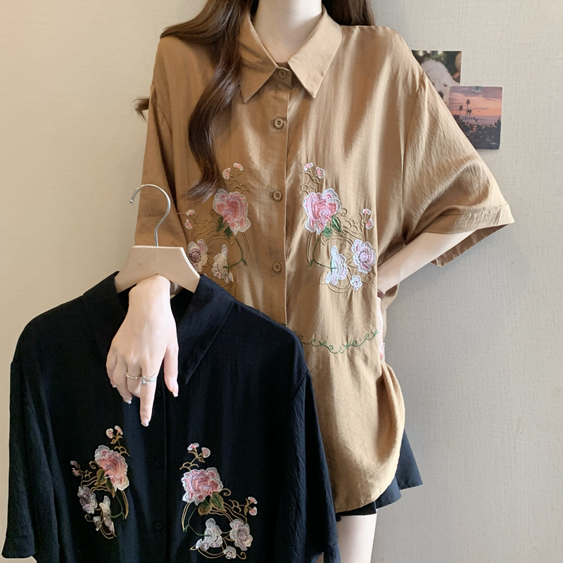 FA35892# 大码女装夏装v领短袖衬衫复古刺绣宽松显瘦遮肉文艺上衣 服裝批發女裝批發服飾貨源