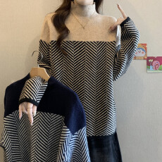 实拍大码女装秋冬新款显瘦遮肉减龄中领落肩袖拼色长袖套头毛衣