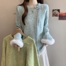 批发大码女装胖mm秋冬新款宽松高级感毛毛边蝴蝶结针织毛衣慵懒风上衣