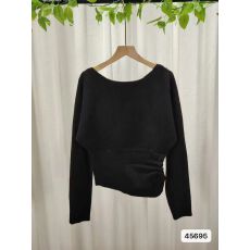 批发秋冬新款设计感一字领褶皱纽扣收腰显瘦<b class='q'>蝙蝠衫</b>长袖上衣女