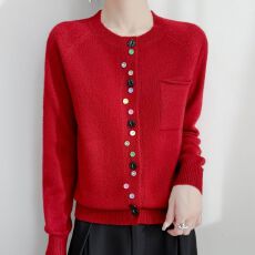 批发2025春秋圆领彩扣羊毛<b class='q'>针织</b><b class='q'>开衫</b>女外套长袖外搭插肩袖纯色毛衣上衣