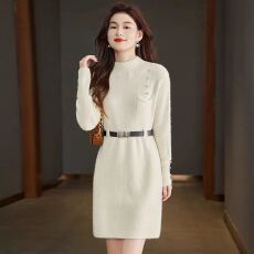 批发2025秋冬小个子针织连衣裙新款<b class='q'>女士</b>时尚中长款毛衣打底裙配<b class='q'>大衣</b>