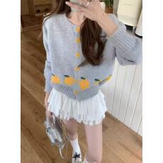 批发多巴胺提花粉色毛衣外套女秋季宽松慵懒超好看温柔风针织开衫衣服