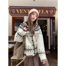 批发复古费尔岛提花连帽<b class='q'>毛衣</b>外套女秋冬季韩系慵懒风羊毛针织开衫深秋