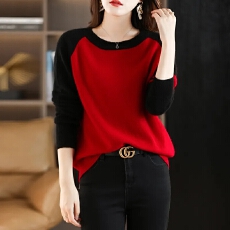 批发秋冬新款圆领拼色针织羊毛女宽松减龄针织羊毛打底衫休闲套头毛衣