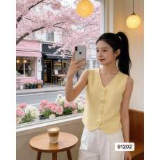 批发V领立体花朵无袖背心短款小衫甜辣妹