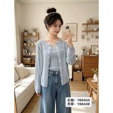 批发时尚圆领<b class='q'>镂空</b>针织长袖开衫+纯色百搭吊带