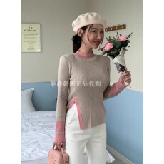 批发2024秋冬新款<b class='q'>韩国</b><b class='q'>正品</b>东大门<b class='q'>代购</b>BY BOMI撞色边螺纹开叉针织衫