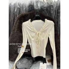 批发2025冬RX新款韩版纯欲木耳边系带长袖修身显瘦磨毛<b class='q'>打底衫</b>垫肩上衣