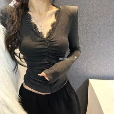 批发韩版2025冬季新款纯欲V领蕾丝花边修身显瘦长袖<b class='q'>打底衫</b>T恤上衣加绒