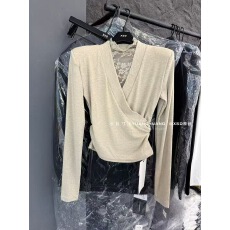 批发2025新款秋冬韩版时尚交叉设计蕾丝拼接立领磨毛长袖<b class='q'>打底衫</b>上衣女