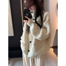 批发韩系穿搭慵懒立领开衫毛衣女秋<b class='q'>冬</b>新款高级感宽松软糯针织上衣外套