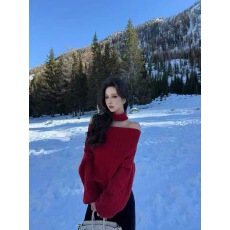 批发by onion 秋冬可外穿一字肩红色毛衣女慵懒高级感内搭羊毛针织衫