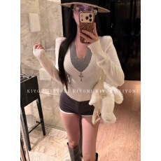 批发甜美拼色修身V领长袖针织衫女内搭毛衣上衣2025秋冬新款