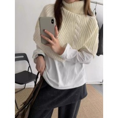 批发韩国东大门2025秋冬新款氛围感高领麻花纹针织披肩女套头斗篷围脖