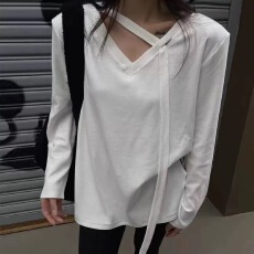 批发时尚慵懒风设计感飘带挂脖V领<b class='q'>长袖</b>T恤小众韩系休闲宽松纯色打底衫