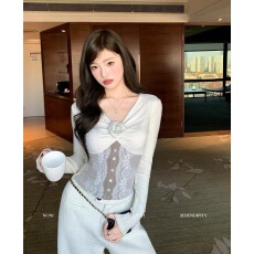 批发地球店米白色复古立体花朵高级感T恤女冬韩系<b class='q'>蕾丝</b>拼接针织<b class='q'>打底衫</b>