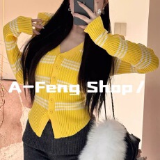 批发红色条纹针织上衣女2025秋冬新款超好看的内搭打底衫设计感小众