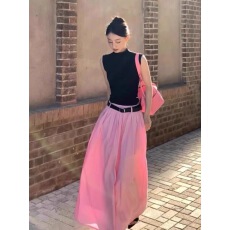 批发巨好看的无袖针织上衣粉色半身裙两件套装女多巴胺夏日穿搭一整套