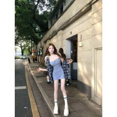 批发瑞茜·威瑟斯 慵懒假日 夏季ins风慵懒吊带连衣裙衬衫