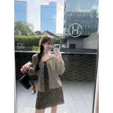 批发im向 秋野拾穗’韩系甜美镂空钩花针织上衣<b class='q'>女</b>百搭叠穿针织<b class='q'>开衫</b>