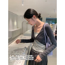 批发DHU大花韩女随穿棉芭蕾风三件套V领扭结显瘦叠穿撞色针织套装