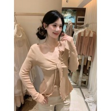 批发RoseGrowth柔欲蕾丝初秋半裙薄款长袖针织衫假两件v领收腰上衣女