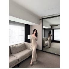 批发5werkwen 知性女神裙 <b class='q'>桑蚕丝</b>羊毛坑条显瘦方圆领鱼尾针织<b class='q'>连衣裙</b>