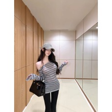 批发Cher 巧儿元英美学条纹<b class='q'>针织衫</b><b class='q'>女</b>秋季斜肩羊毛上衣长袖打底衫