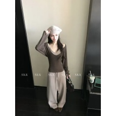 批发Skk Store 瘦瘦套组 仿羊绒磨毛拉毛 V领罩衫上衣/吊带/休闲<b class='q'>裤</b>女