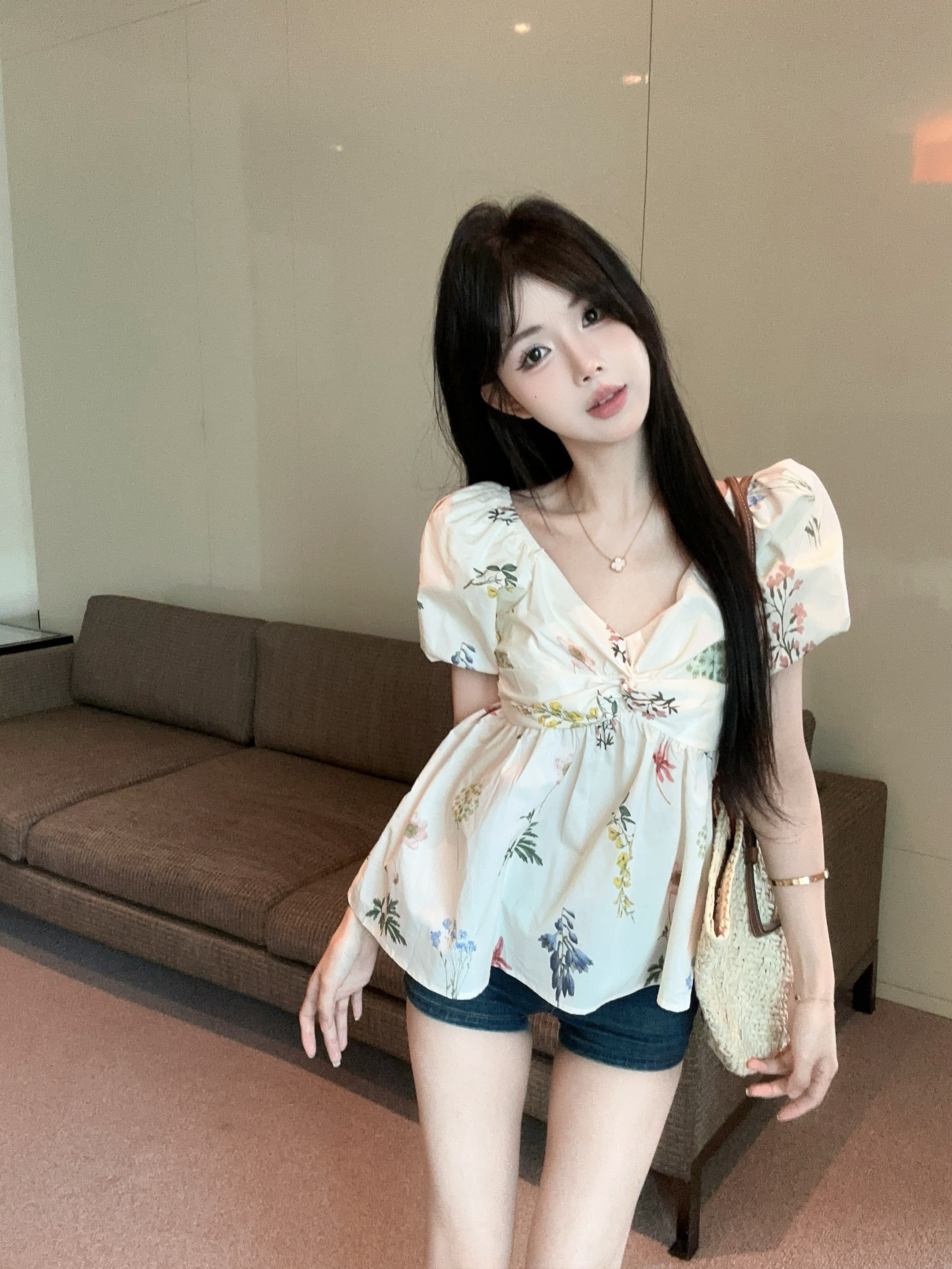 FA34784# 法式气质泡泡袖百搭上衣 服裝批發女裝批發服飾貨源