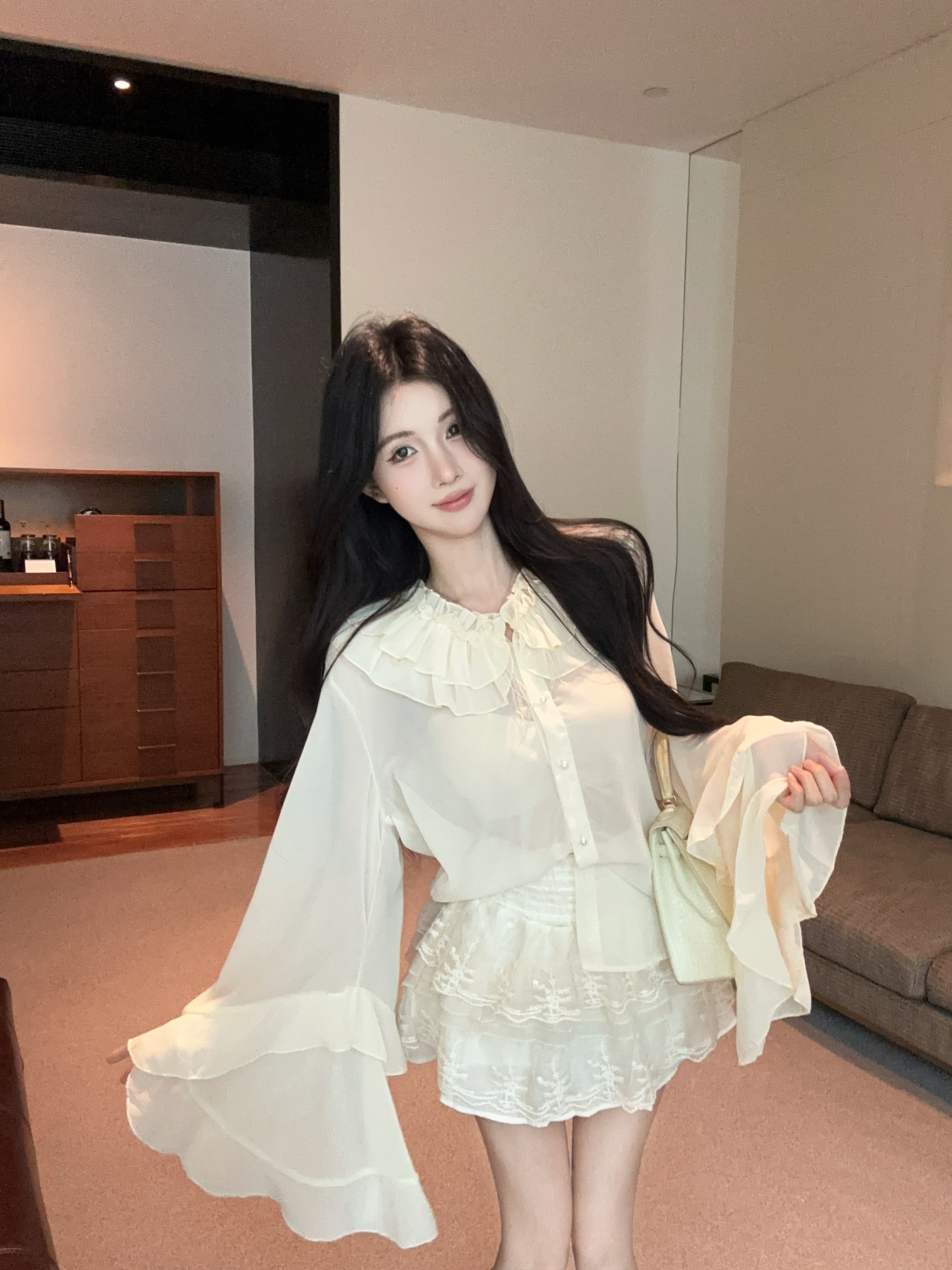 FA36760# 法式毛毛设计双层领不规则袖子宽松上衣 服裝批發女裝批發服飾貨源