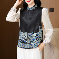 批发实拍2026春秋新款<b class='q'>真丝</b>新中式青花瓷小立领重工刺绣复古百搭马甲