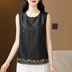 批发实拍2026夏季新款仿真丝重工刺绣纯色宽松吊带背心<b class='q'>无袖</b>打底<b class='q'>上衣</b>