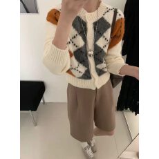 批发高级感菱形格毛衣女款秋季针织开衫<b class='q'>外套</b><b class='q'>韩国</b>东大门宽松小个子上衣