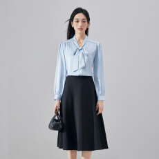 批发设计感气质飘带<b class='q'>衬衣</b>小衫女2025年早秋时尚洋气减龄<b class='q'>OL</b>休闲百搭<b class='q'>衬衫</b>