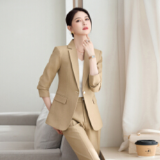 批发西装套装女2026春<b class='q'>秋</b>新款高级感气质休闲百搭小西服外套小个子上衣
