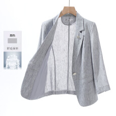 批发高级感西装外套女小个子<b class='q'>夏季</b>新款休闲时尚气质设计感七分袖小西服