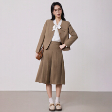 批发气质学院风单排扣小西装外套女2026春夏新款休闲<b class='q'>百搭</b>OL通勤小西服