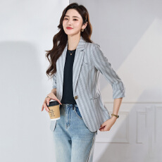 批发条纹中袖西装<b class='q'>外套</b>女夏季高级感简约时尚通勤韩式港风小西服<b class='q'>外套</b>