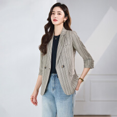 批发条纹七分袖西装<b class='q'>外套</b>女夏季高级感简约时尚通勤韩式港风小西服<b class='q'>外套</b>