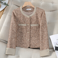 批发小香风西装外套女秋冬新款高级感气质小个子修身短款小西服上衣