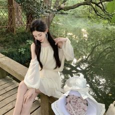 批发气质套装女重工钉珠挂脖露肩<b class='q'>雪纺</b><b class='q'>衫</b>早秋季高腰百褶蛋糕裙两件套