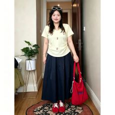 批发大码刺绣立体花朵褶皱V领短袖T恤女2026年夏季新款宽松百搭上衣