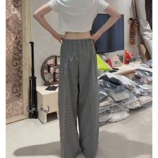批发欧洲站半开领钮扣长袖奶茶色打底衫女秋季新款温柔风简约显瘦上衣