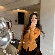 批发秋冬季设计感<b class='q'>蕾丝</b>花边针织开衫女新款韩系娃娃领显瘦气质长袖