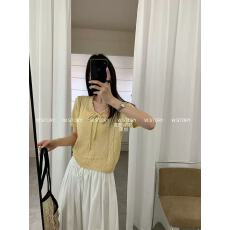 批发十三行短袖女2026新款夏季小个子简约休闲V领针织短款t恤上衣女装