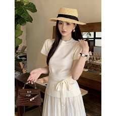 批发2026春夏新款收腰显瘦泡泡袖针织衫女法式温柔软糯系带毛衣