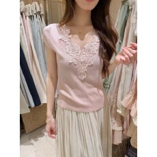 批发法式复古浪漫水溶蕾丝拼接花边V领修身针织